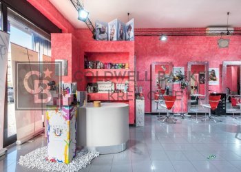 Foto 11 - Negozio Via Belfast
 
5, Ciampino - foto 11