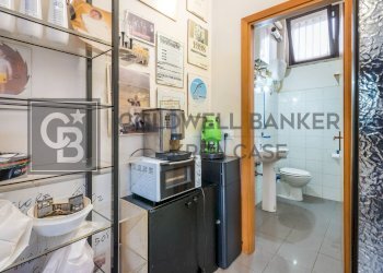 Foto 12 - Negozio Via Belfast
 
5, Ciampino - foto 12