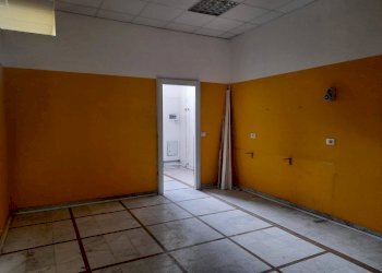 Foto 10 - Locale Commerciale Via Cesare Battisti
 
34, Attigliano - foto 10