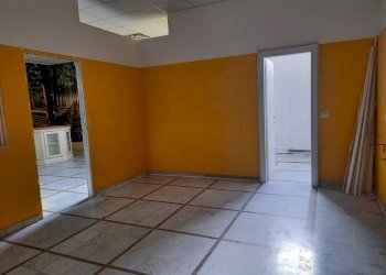 Foto 12 - Locale Commerciale Via Cesare Battisti
 
34, Attigliano - foto 12