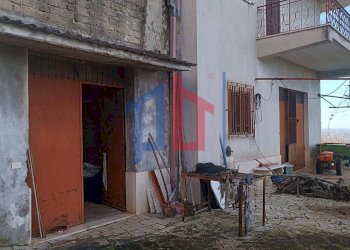 Foto 1 - Rustico via ferrari, Palombara Sabina - foto 1