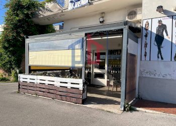 Foto 3 - Attività Commerciale largo goffredo mameli
14, Pomezia - foto 3