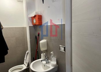 Foto 46 - Attività Commerciale largo goffredo mameli
14, Pomezia - foto 46