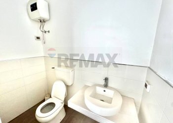 Bagno - Locale Commerciale Corso Vittorio Emanuele III
 
234, Terrasini - foto 13