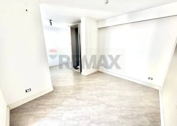 Stanza vuota - Locale Commerciale Corso Vittorio Emanuele III
 
234, Terrasini - foto 21