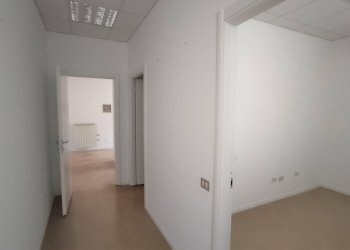 Foto 5 - Office via gramsci, Trezzo sull'Adda - photo 3