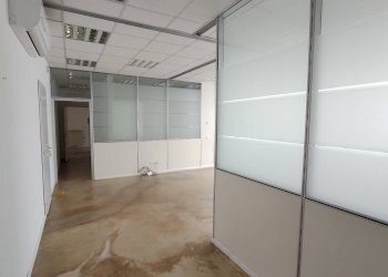 Foto 27 - Office via gramsci, Trezzo sull'Adda - photo 25