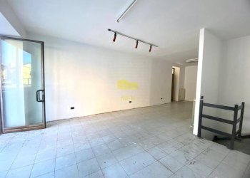 Foto 4 - Negozio via cavour, Trezzo sull'Adda - foto 4