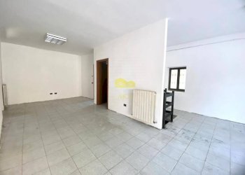 Foto 5 - Negozio via cavour, Trezzo sull'Adda - foto 5