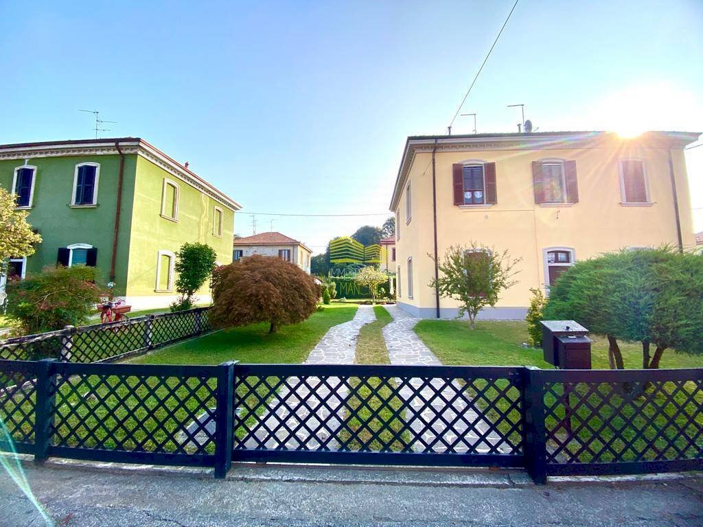 Foto 3 - Casa semi indipendente via Garibaldi, Capriate San Gervasio - foto 3