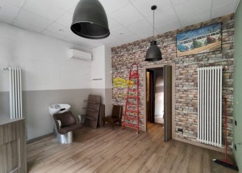 Foto 2 - Negozio VIA MANZONI, Busnago - foto 2