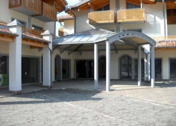 Foto 2 - Locale Commerciale Giuseppe Garibaldi
 
141, Storo - foto 2