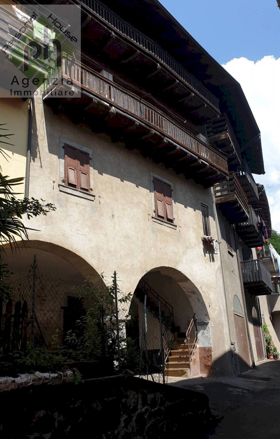 Foto 2 - Rustico Via G. Puccini
 
14, Storo - foto 2