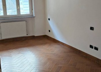 Foto 13 - Attico VIA GIUSEPPE GARIBALDI
 
14, Borgo Chiese - foto 13