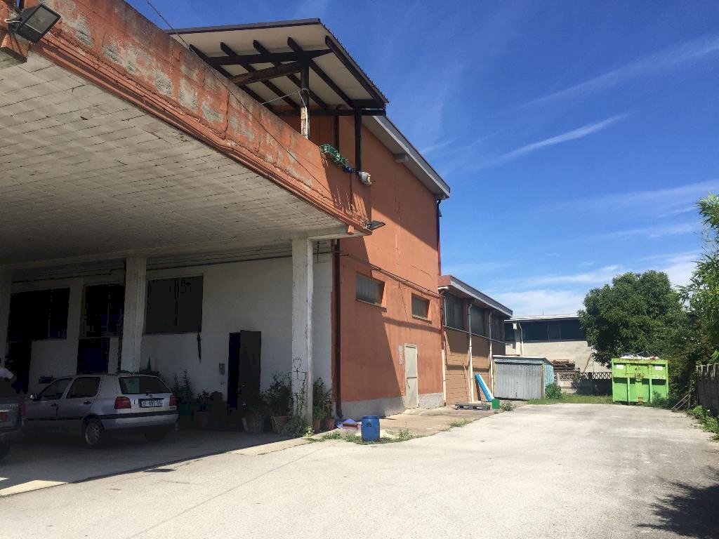 Foto 2 - Shed Carugo - photo 2