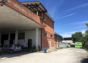 Foto 2 - Shed Carugo - photo 2