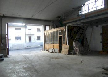 Interno 2 - Capannone via Fratelli Kennedy, Novedrate - foto 2