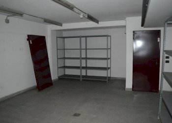 Foto 2 - Shop Fino Mornasco - photo 2