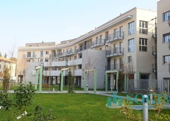 Foto 4 - Locale Commerciale via Toti, Carugo - foto 4