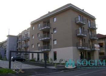 Foto 9 - Locale Commerciale via Toti, Carugo - foto 9