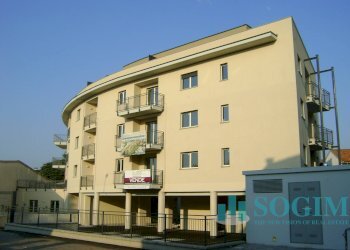 Foto 14 - Locale Commerciale via Toti, Carugo - foto 14