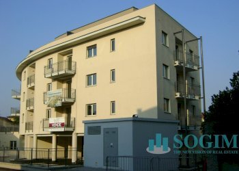 Foto 15 - Locale Commerciale via Toti, Carugo - foto 15