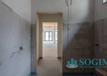 Foto 15 - Negozio via Toti, Carugo - foto 15