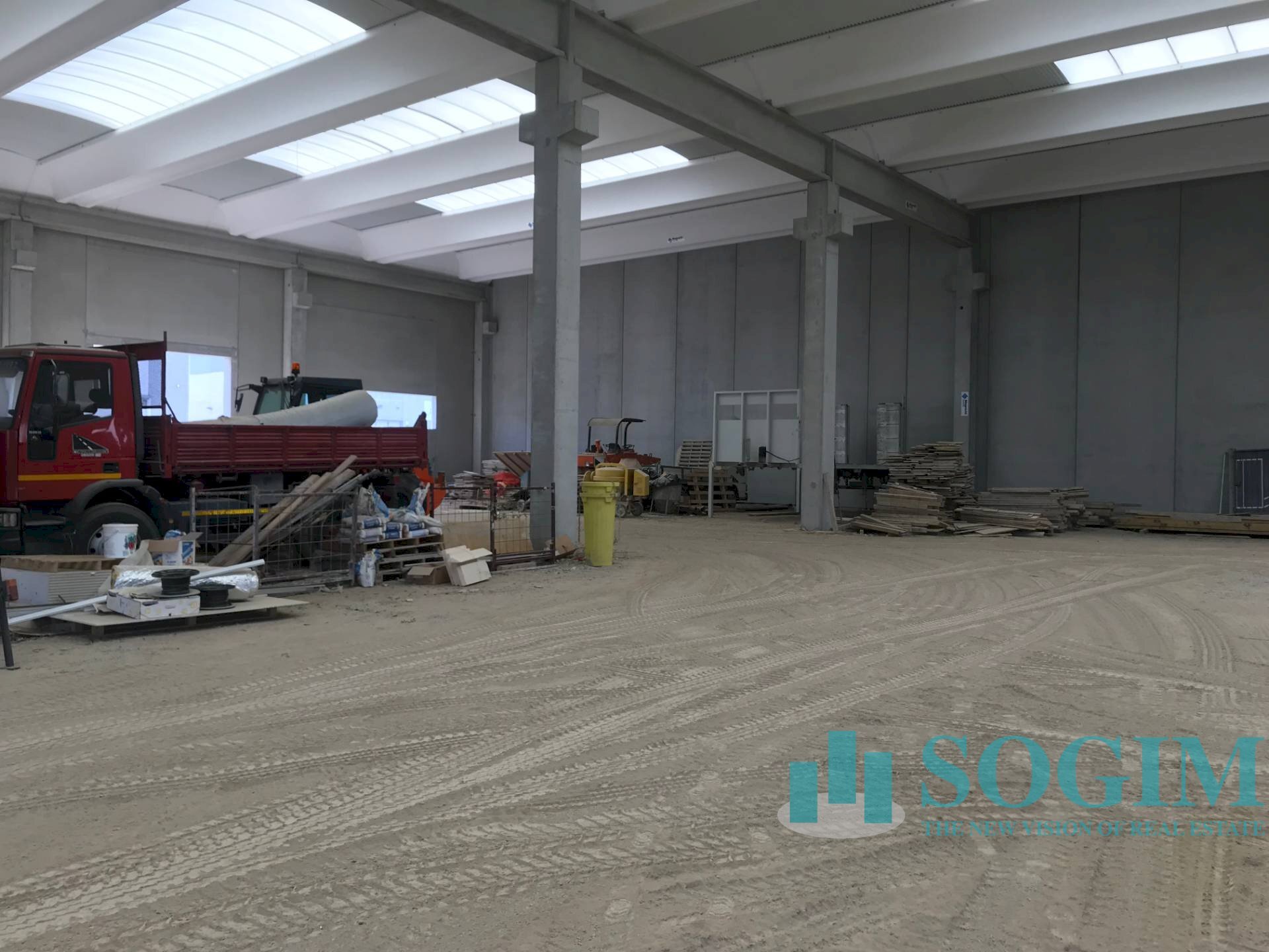 foto interna - Shed via Valsorda, Carugo - photo 3