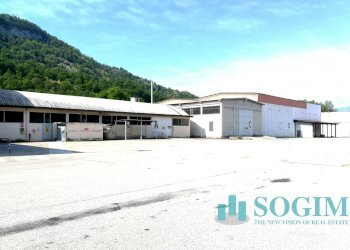 foto esterna - Capannone Cittiglio - foto 1