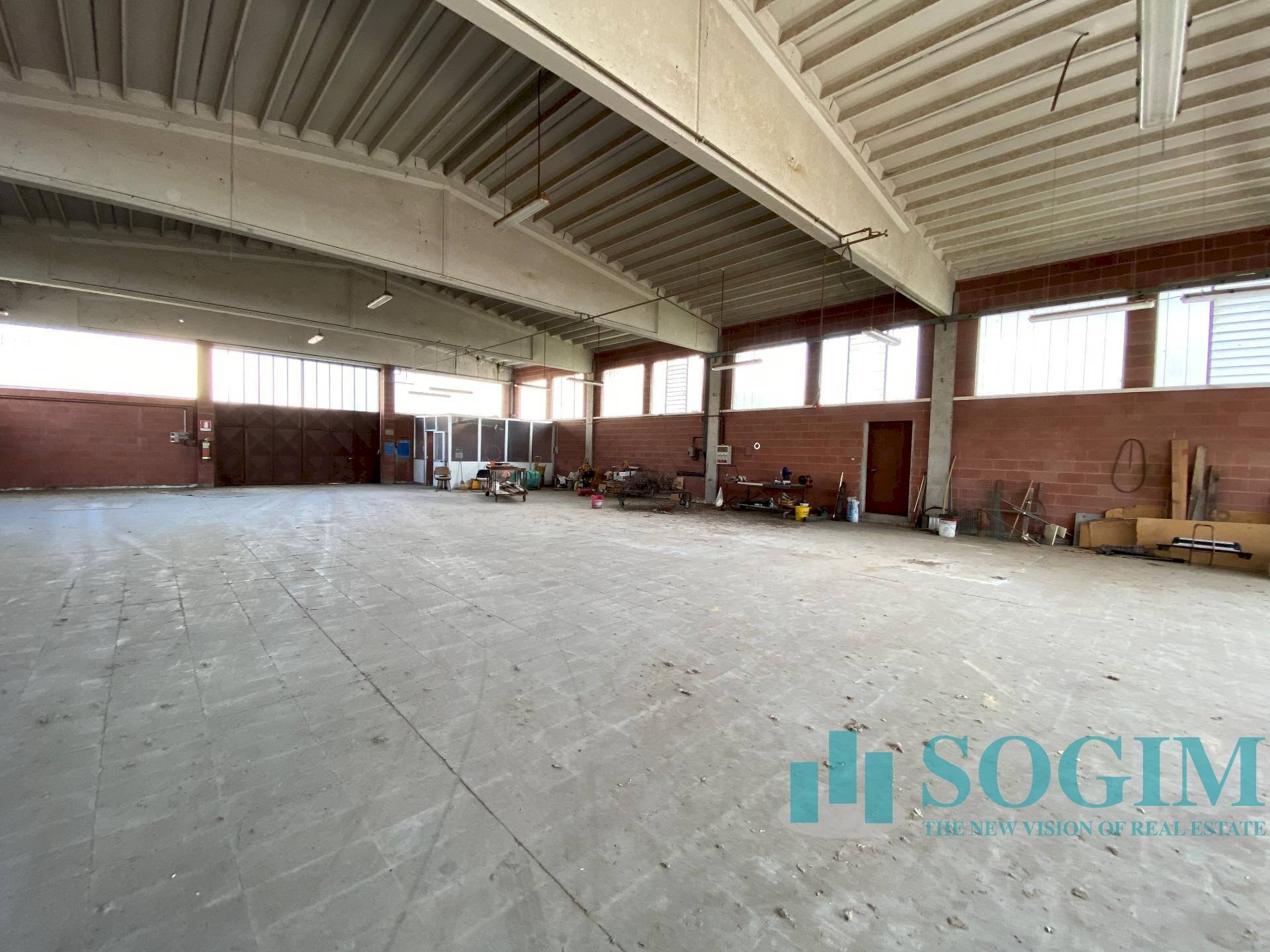 Foto 3 - Shed Via Virgilio
 
24, Cantù - photo 3