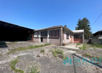 Foto 21 - Capannone Via Virgilio
 
24, Cantù - foto 21