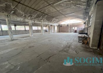 Foto 28 - Capannone Via Virgilio
 
24, Cantù - foto 28