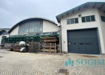 Foto 1 - Capannone Via Como
 
216, Cantù - foto 1