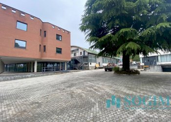 Foto 37 - Ufficio Via Como
 
214, Cantù - foto 37