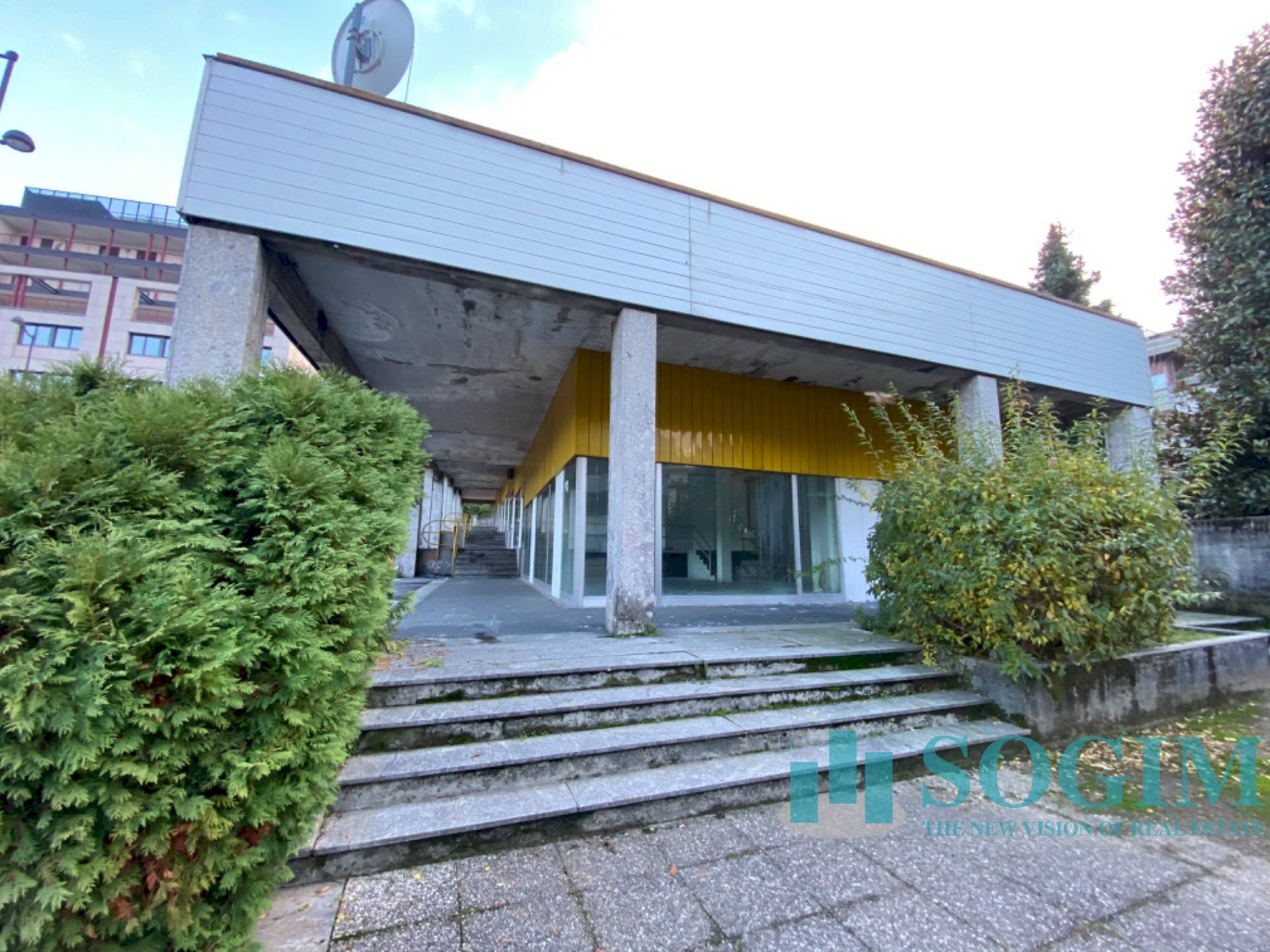 Foto 1 - Negozio Corso Unità Ditalia
 
15, Cantù - foto 1