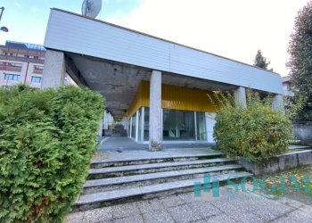 Foto 1 - Negozio Corso Unità Ditalia
 
15, Cantù - foto 1