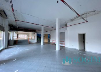 Foto 21 - Negozio Corso Unità Ditalia
 
15, Cantù - foto 21