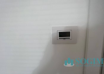 Foto interno 9 - Ufficio Via G. Garibaldi
 
42, Bregnano - foto 9