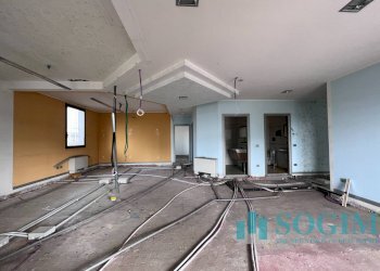 Interno_4 - Office Via Cavour
 
1, Rovello Porro - photo 4