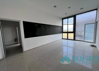 Interno_15 - Office Via Cavour
 
1, Rovello Porro - photo 15