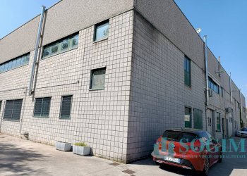 Esterno_2 - Magazzino Via della Cerca
 
17, Lurago Marinone - foto 3