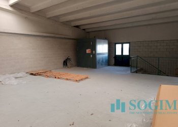 Interno_1 - Magazzino Via della Cerca
 
17, Lurago Marinone - foto 8