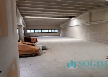 Interno_7 - Magazzino Via della Cerca
 
17, Lurago Marinone - foto 14