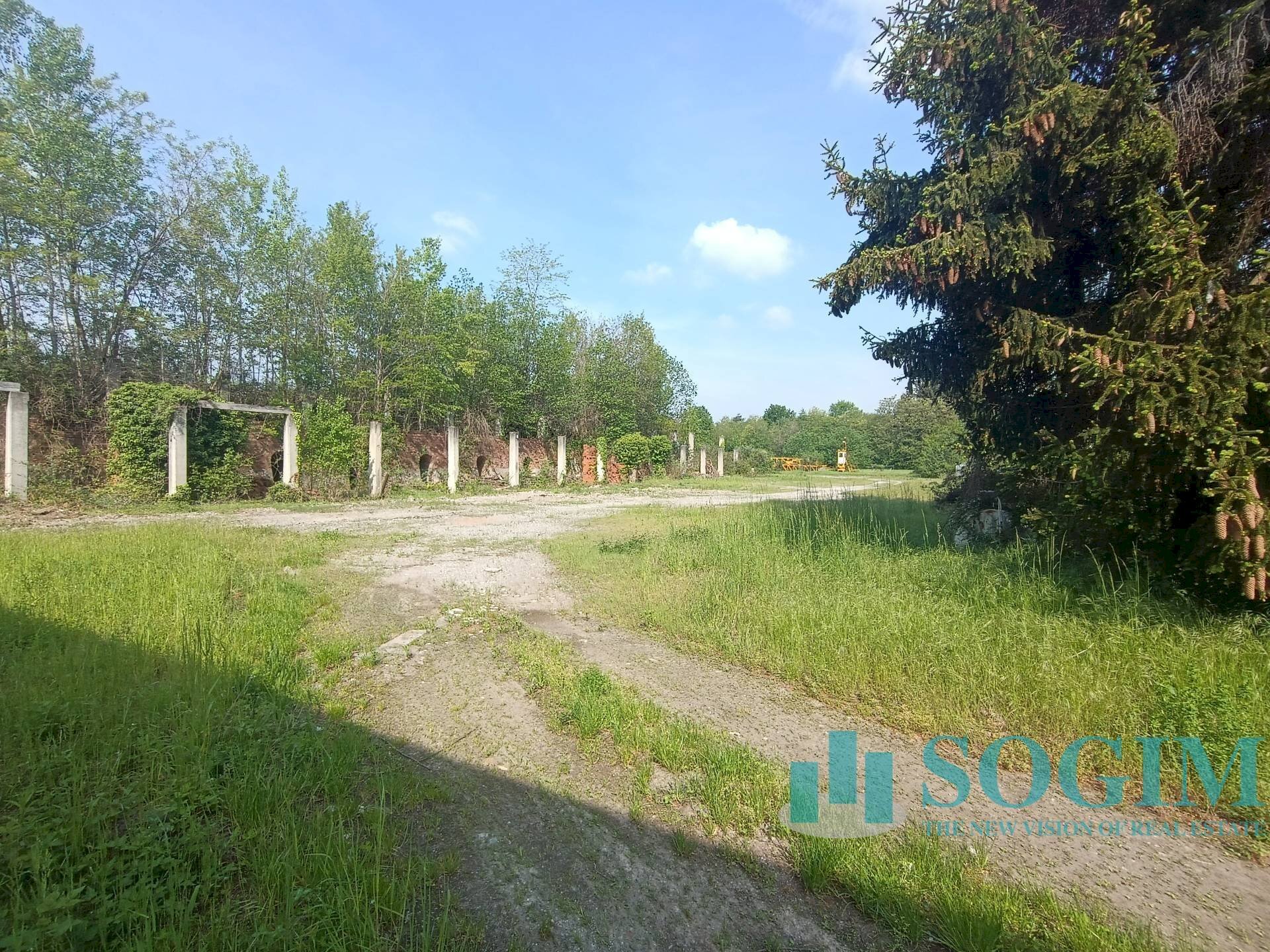 Esterno_1 - Terreno edificabile Via della Fornace
1, Oltrona di San Mamette - foto 2