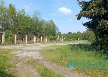 Esterno - Terreno edificabile Via della Fornace
1, Oltrona di San Mamette - foto 1