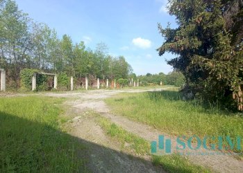 Esterno_1 - Terreno edificabile Via della Fornace
1, Oltrona di San Mamette - foto 2