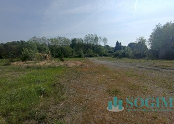 Esterno_7 - Terreno edificabile Via della Fornace
1, Oltrona di San Mamette - foto 10