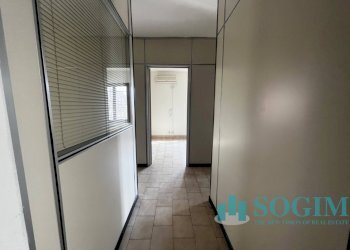 Foto 9 - Ufficio Via Canturino
 
22, Vertemate con Minoprio - foto 9