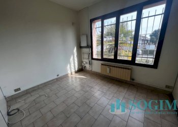 Foto 17 - Ufficio Via Canturino
 
22, Vertemate con Minoprio - foto 17