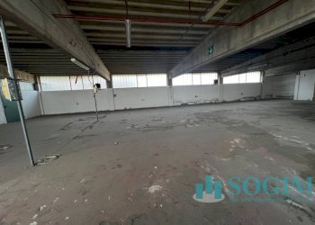 Foto 2 - Capannone Via Canturino
 
22, Vertemate con Minoprio - foto 2